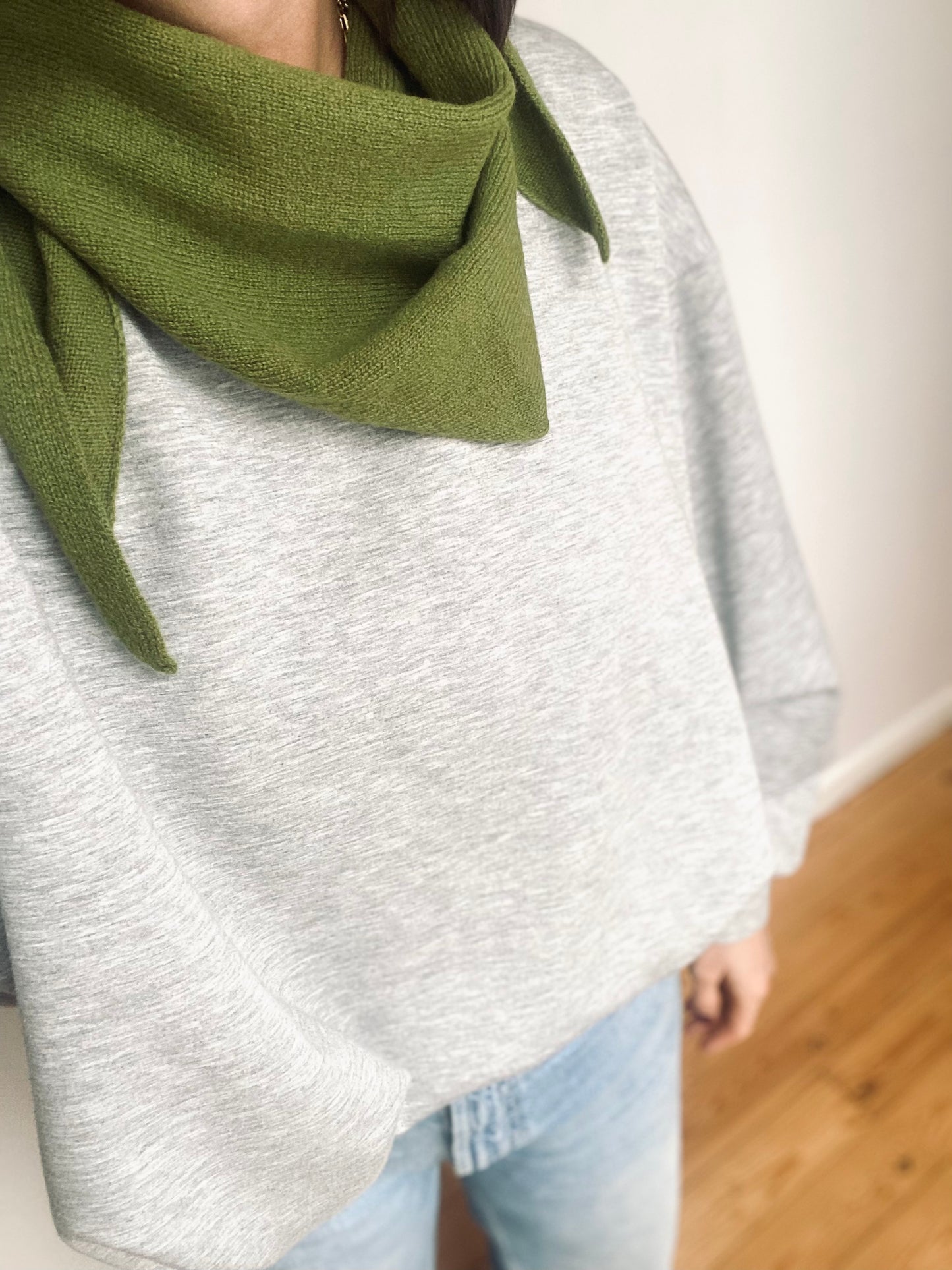 You got this - Triangle scarf KHAKI